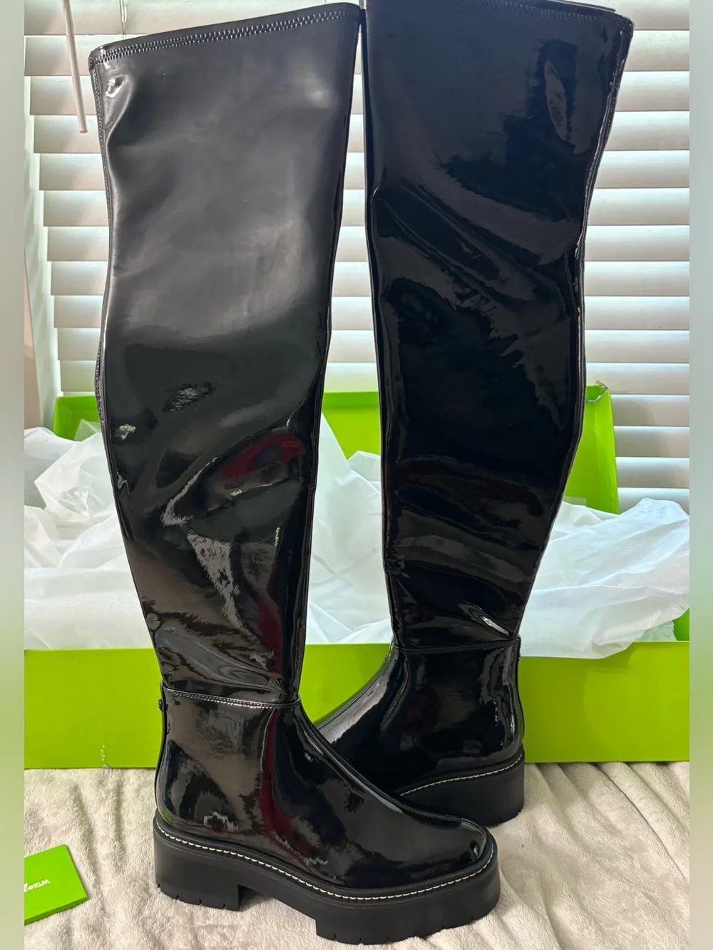 Sam Edelman patent gloss